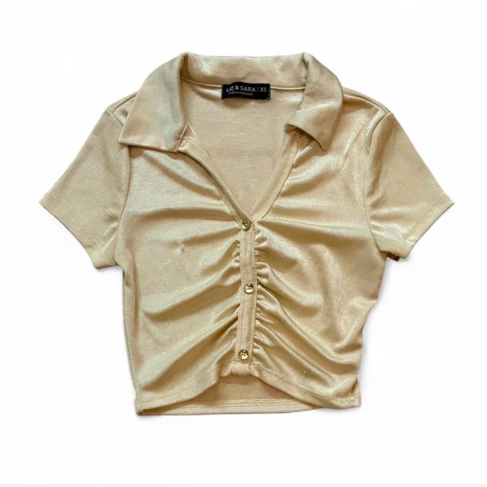Liz & Sara Cream Beige Collared Ruched Button Up Top